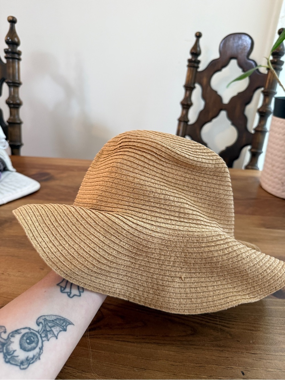 Old Navy Woven Straw Floppy Sun Hat - Tan s/M